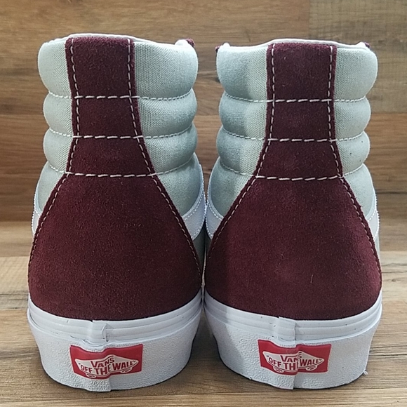 Van's Sk8-hi BRAND New - Picture 8 of 13